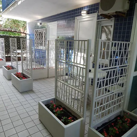 Hotel Vera Riccione Exterior photo